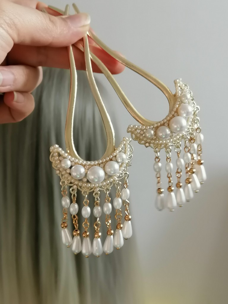 کانزاشی دوشاخ مروارید