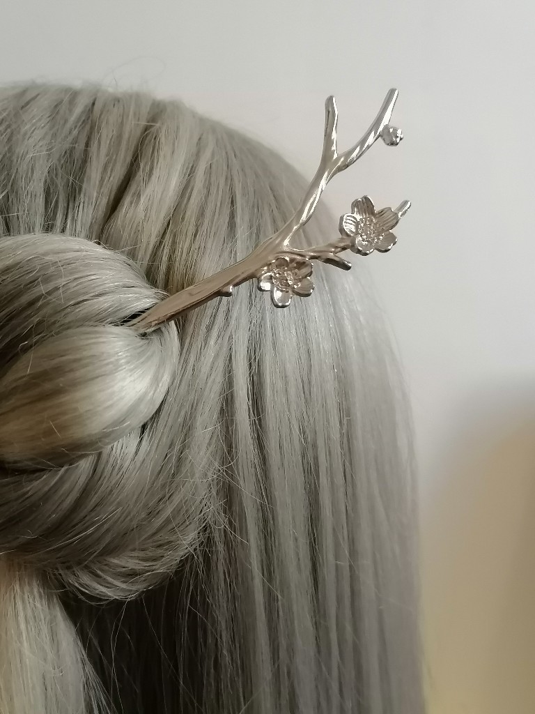 کانزاشی شکوفه نقره ای